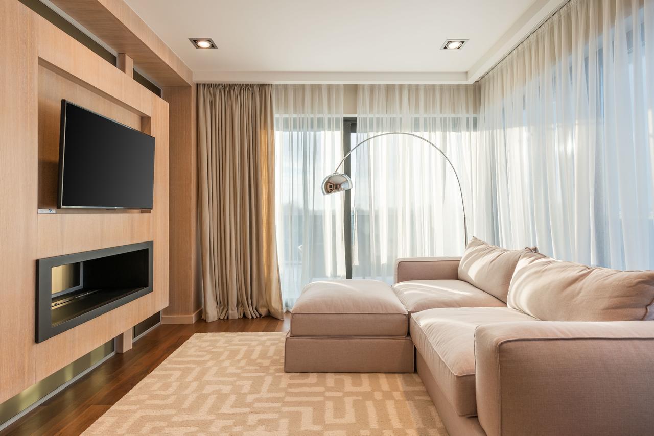 Riviera Zoloche & Hotel Vishenki (Kiev)