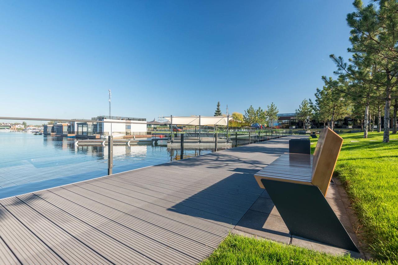 Hotel Riviera Zoloche & Vishenki (Kiev)