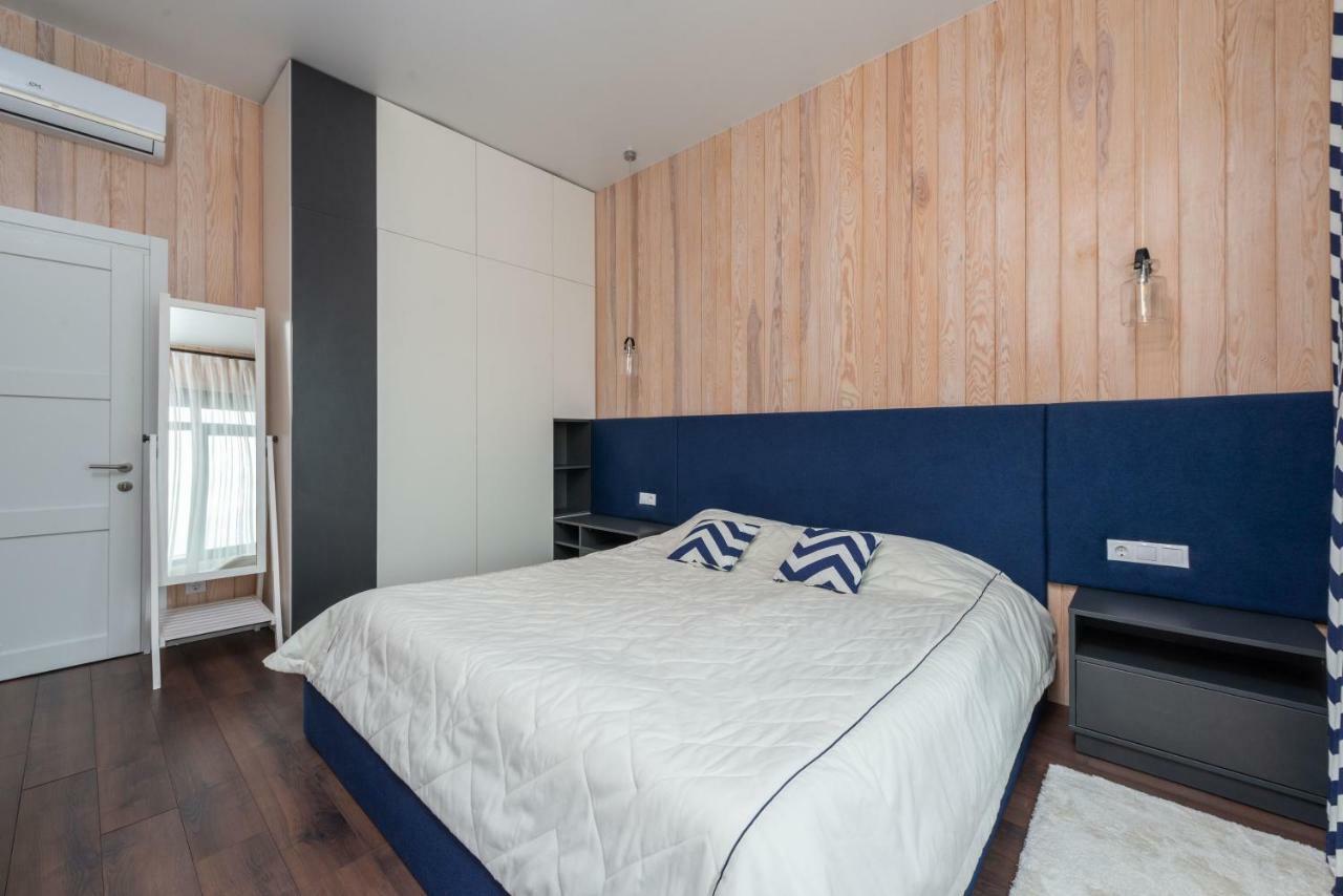 Hotel Riviera Zoloche & Vishenki (Kiev)